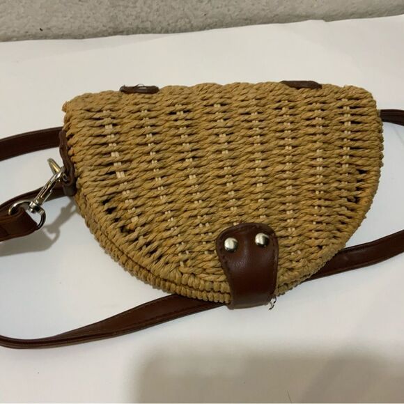 White House Black Market Basket Type Purse - Picture 9 of 12